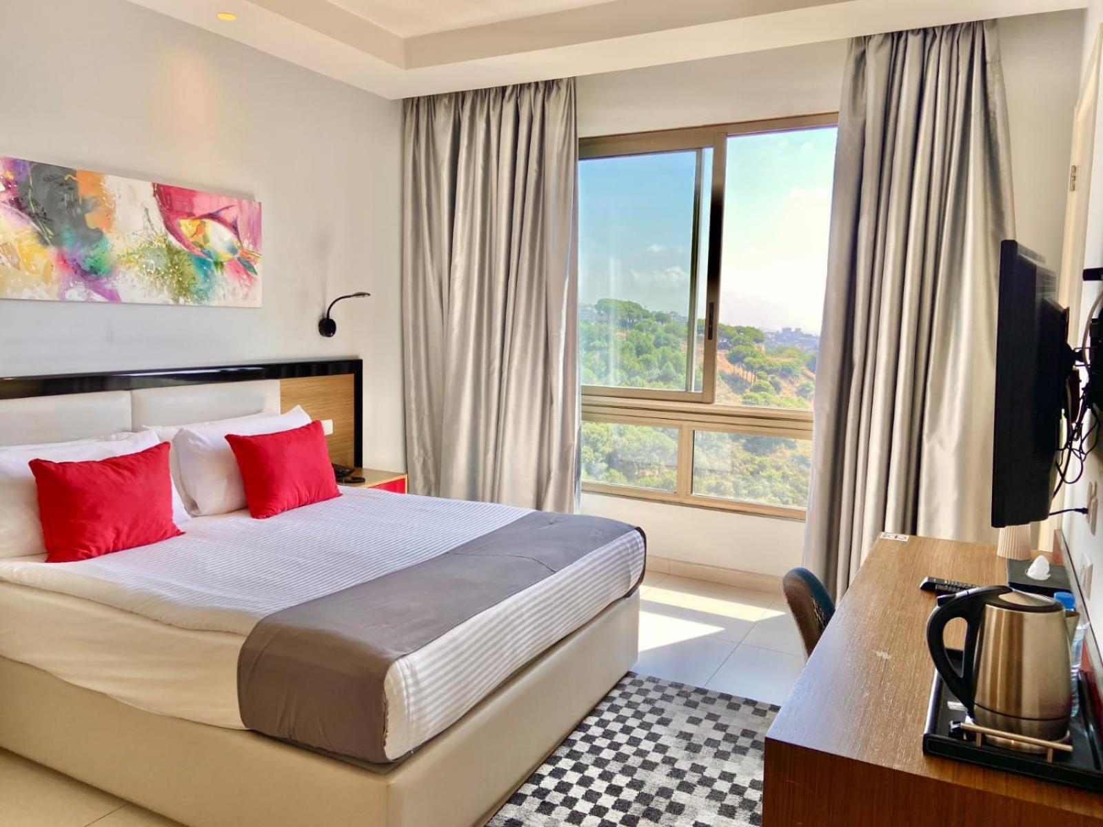 The Ray Hotel And Studios เบรุต ภายนอก รูปภาพ